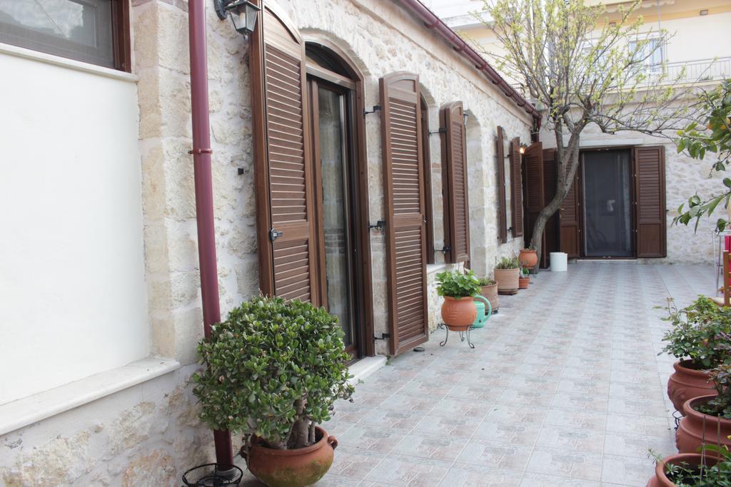 Artemisia Traditional Home Choudetsi Ngoại thất bức ảnh