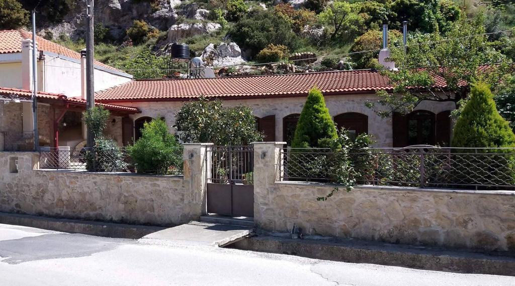 Artemisia Traditional Home Choudetsi Ngoại thất bức ảnh